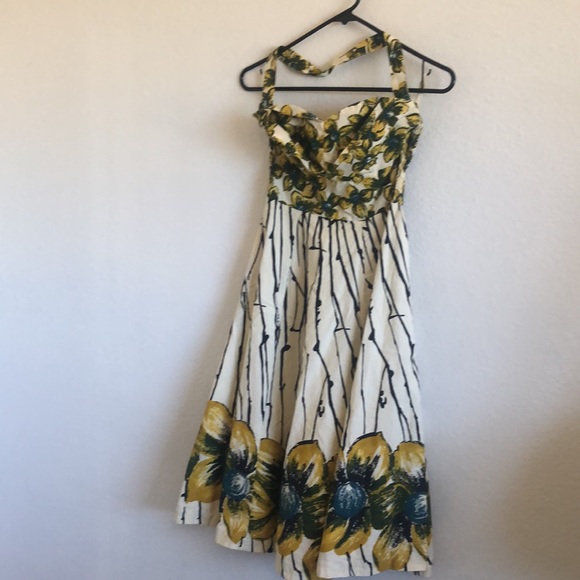 Anthropologie Burgeoning Hypericum Floral Retro Halter Dress - Picture 3 of 13